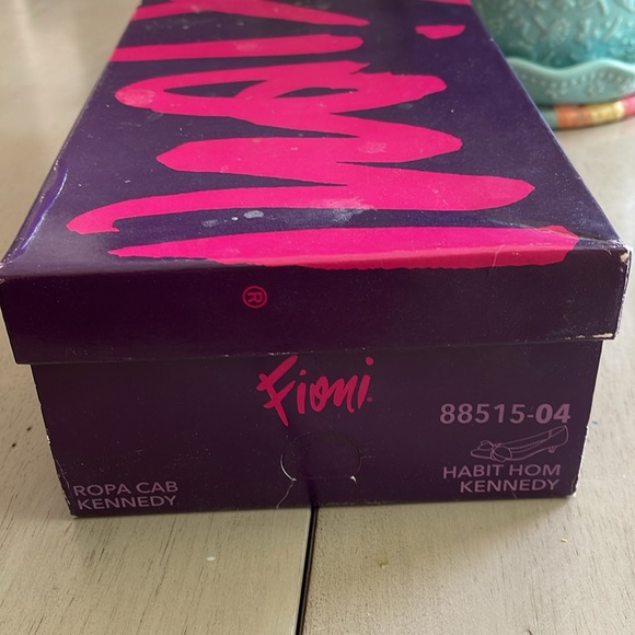EUC Vintage 90’s Fioni Ropa Cab Kennedy Heels - Picture 10 of 11